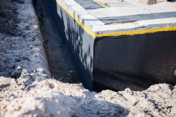 Professional Vapor Barrier Installation technician working in Saint John, IN